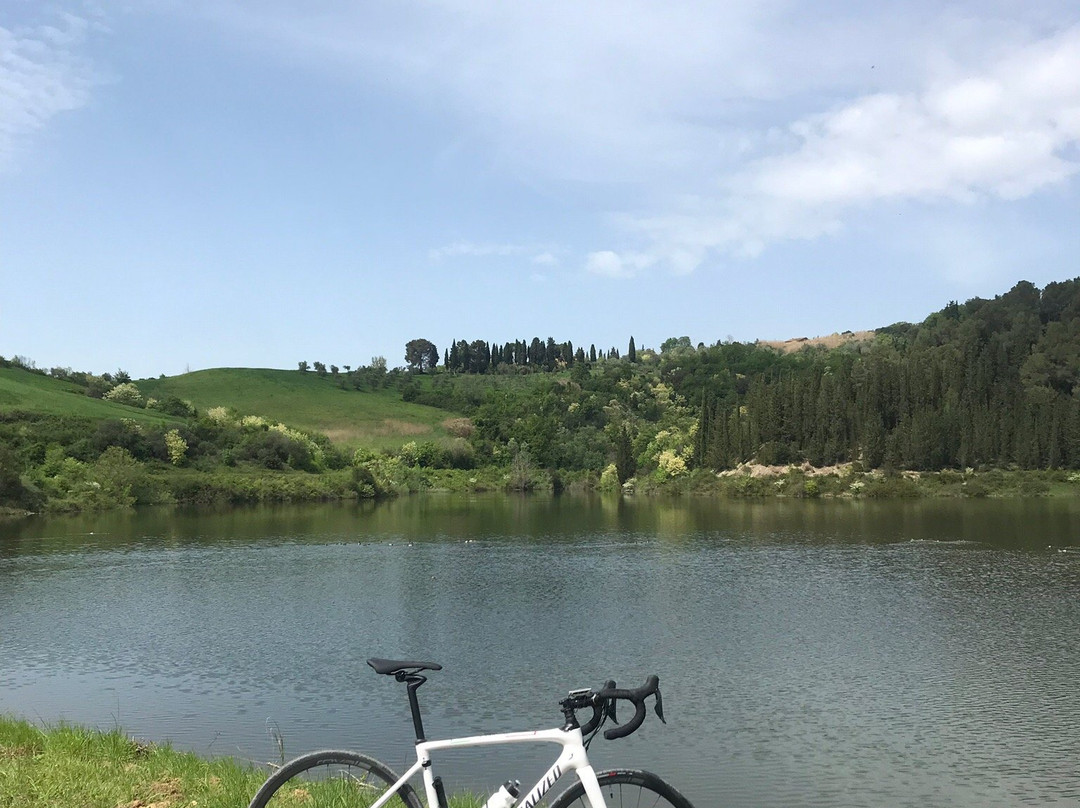LandHill Bike Rental-蒙塔约内必去景点