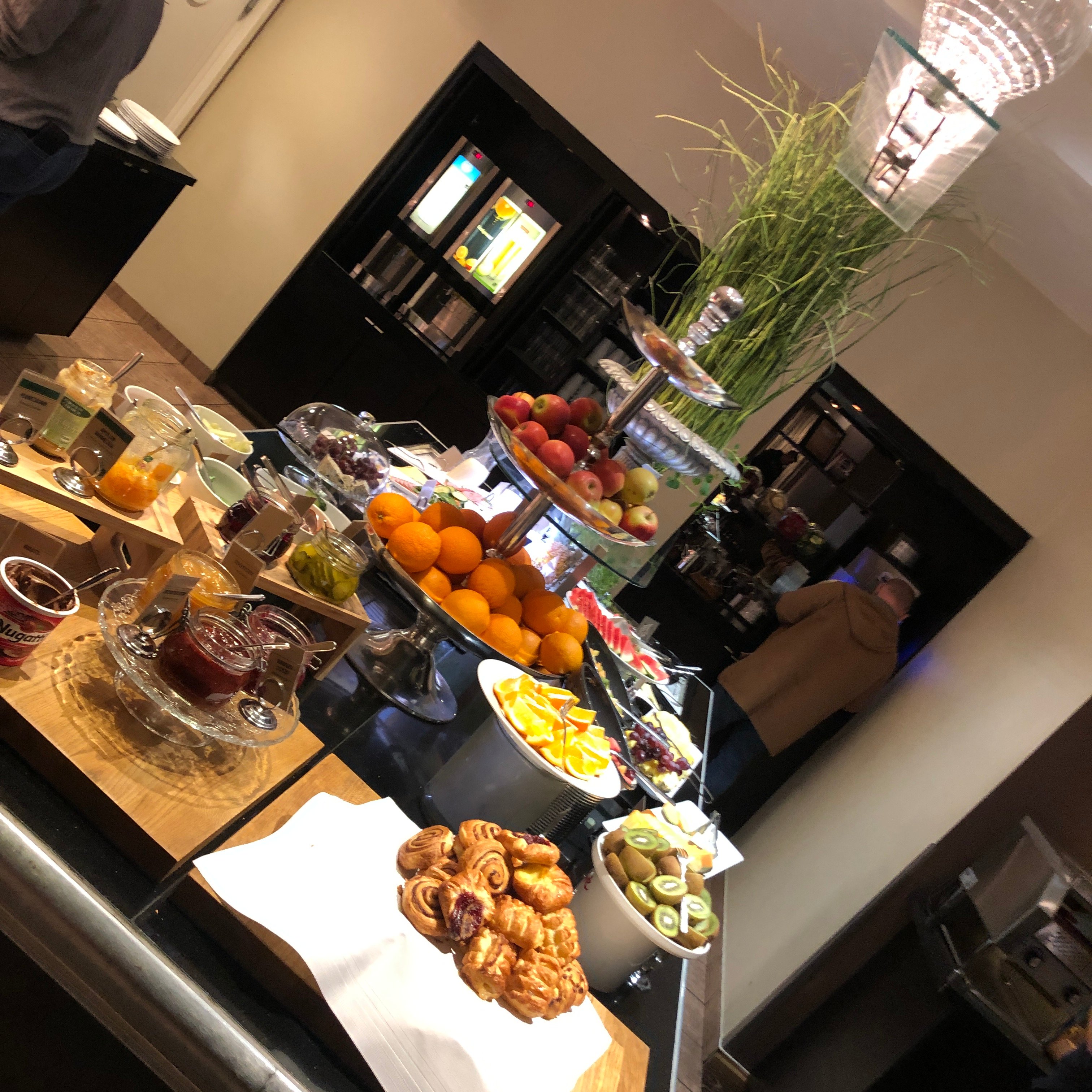 克拉里翁黑纹空特里酒店-餐饮