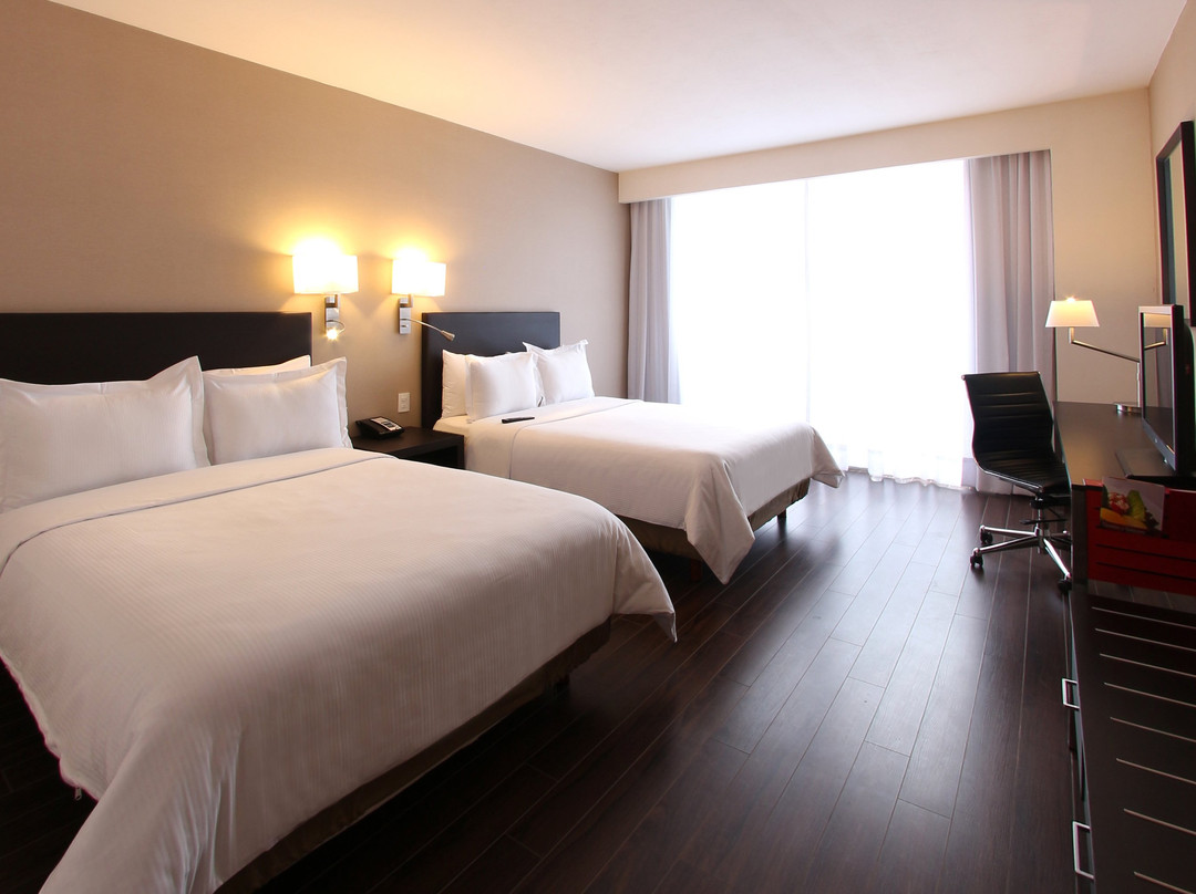 Fiesta Inn Express Monterrey Centro主图