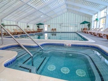 Rivergreen Resort Hotel主图