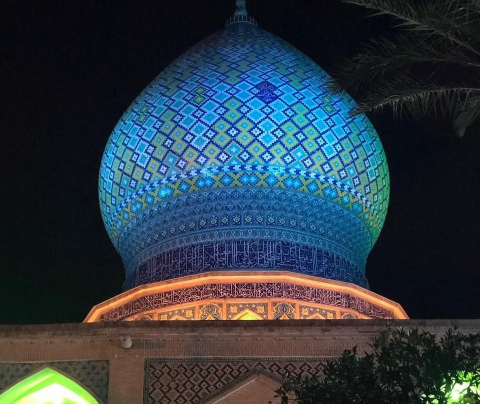 Ali Ibn Hamzeh Holly Shrine景点图片