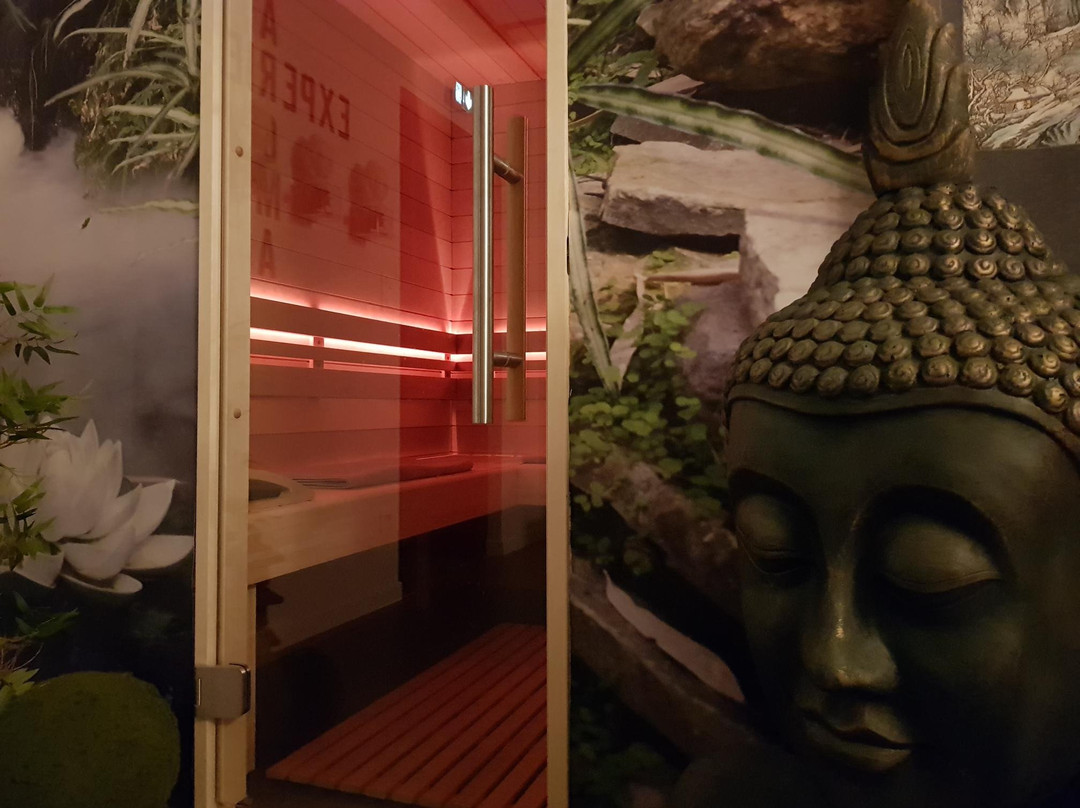 Latitude Spa景点图片