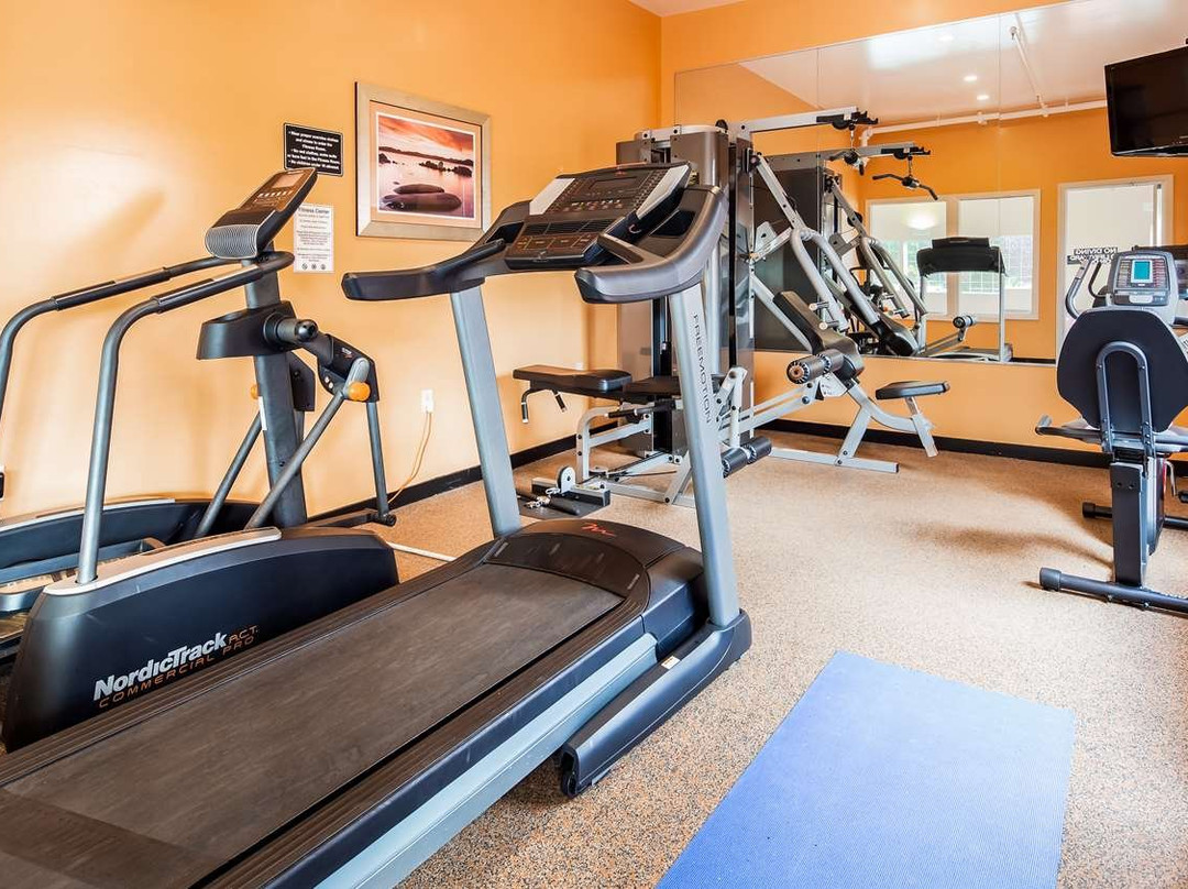 舒适酒店及套房哈里斯堡-赫尔希北主图