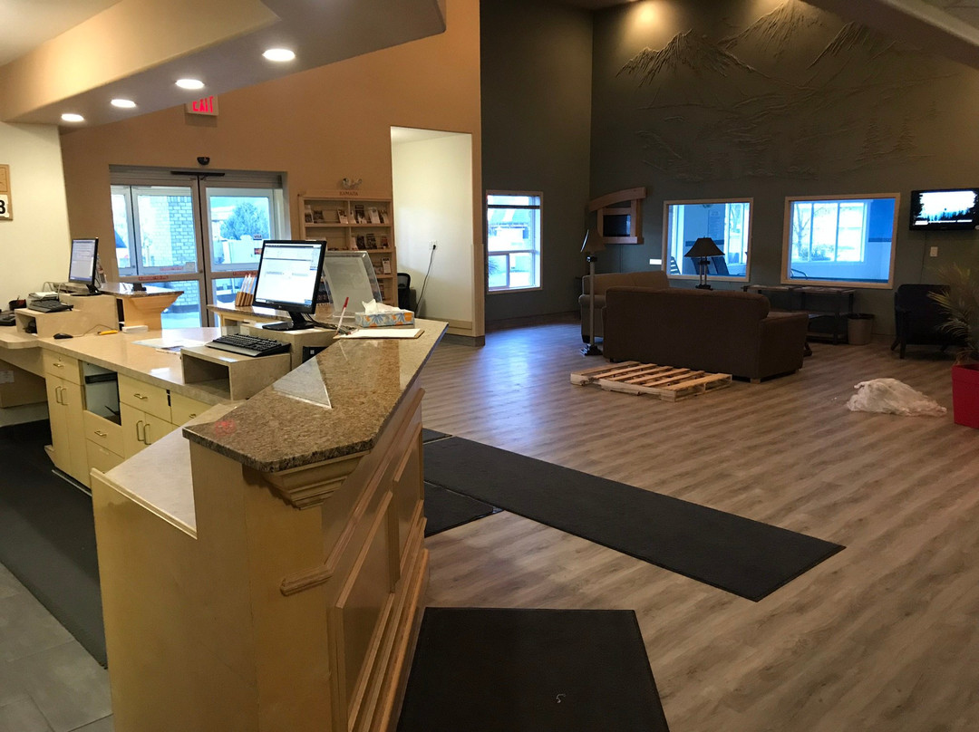 Ramada Limited Golden主图