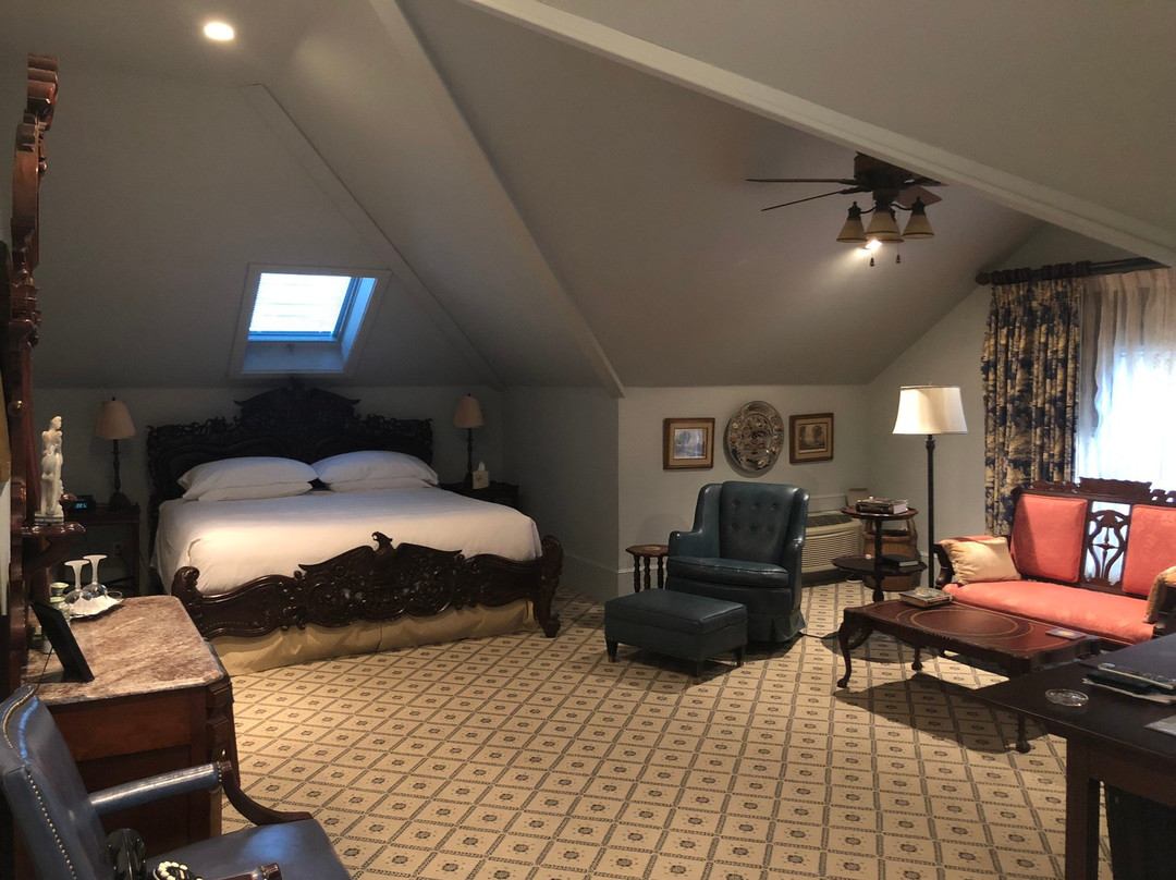 恩尼斯酒店住宿-Chaska House Bed and Breakfast