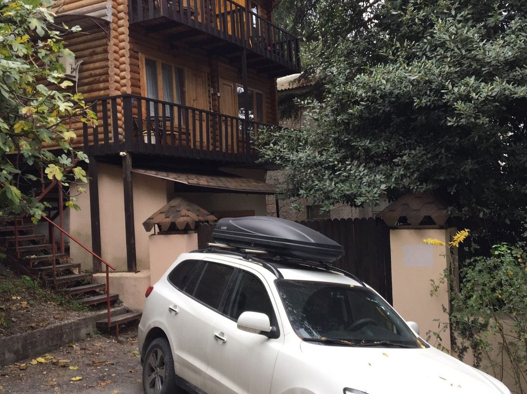 Ekologhichieski Chistyi Srub Guest House