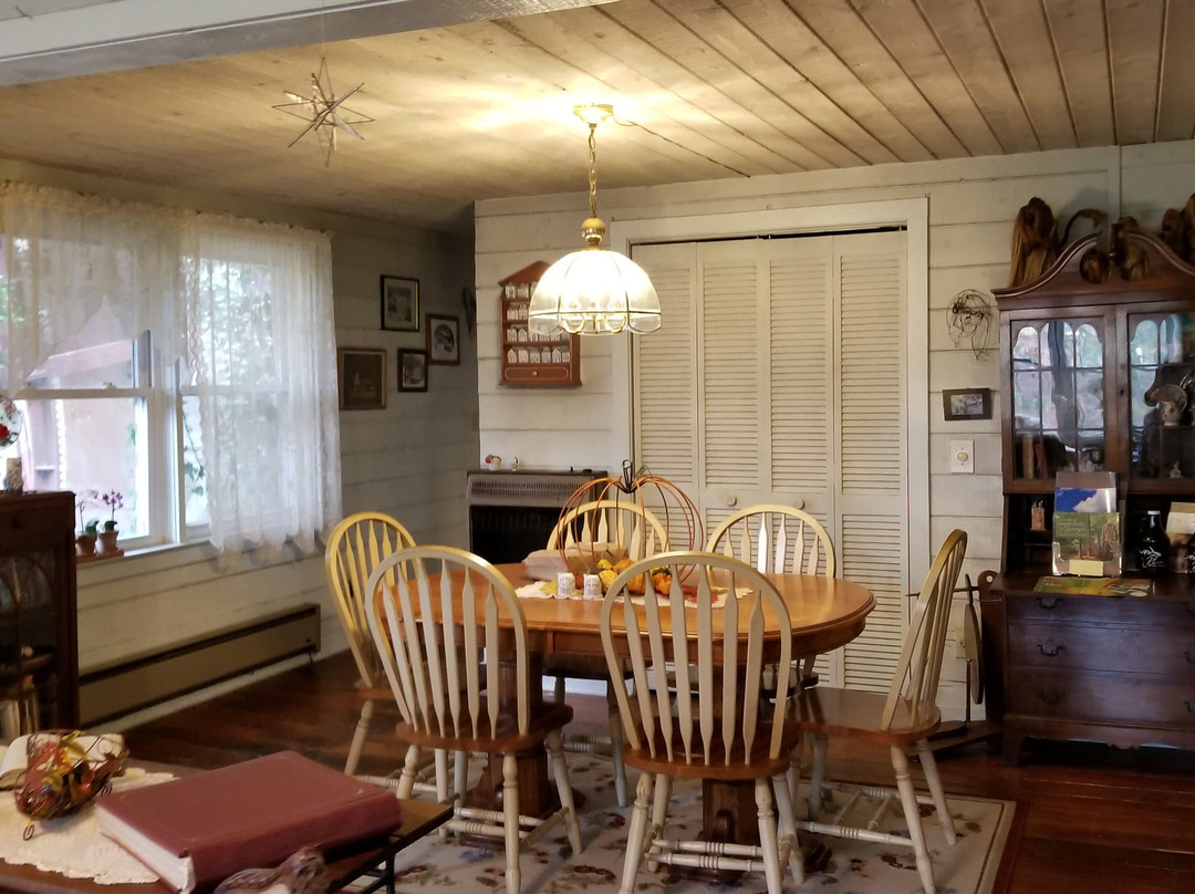 Historic Sylvan Falls Mill Bed and Breakfast主图