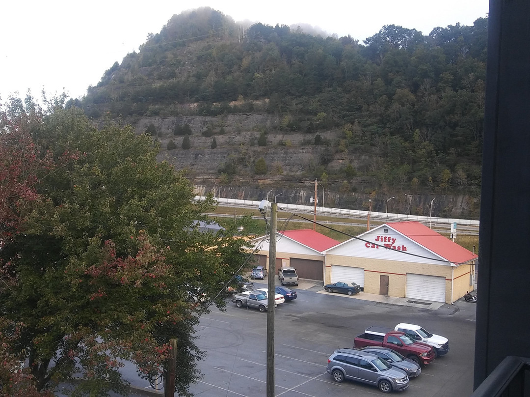 The Landmark Hotel主图