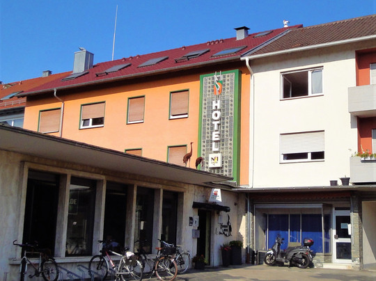 Eppelheim酒店住宿-Hotel Kranich