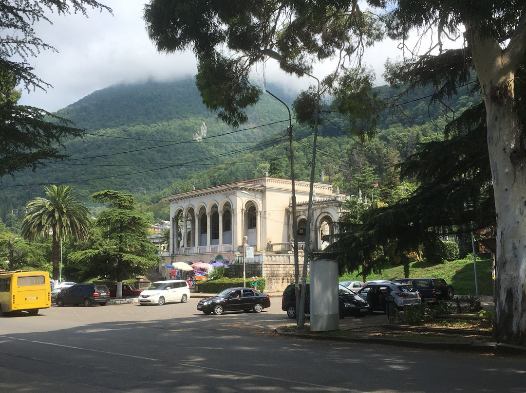 Railway Station Gagra-Gagra必去景点