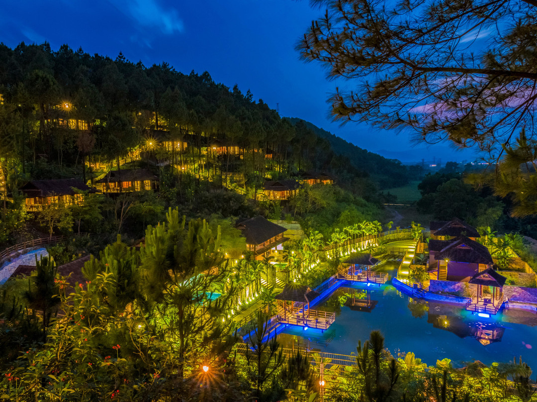 Sankofa Village Hill Resort & Spa主图