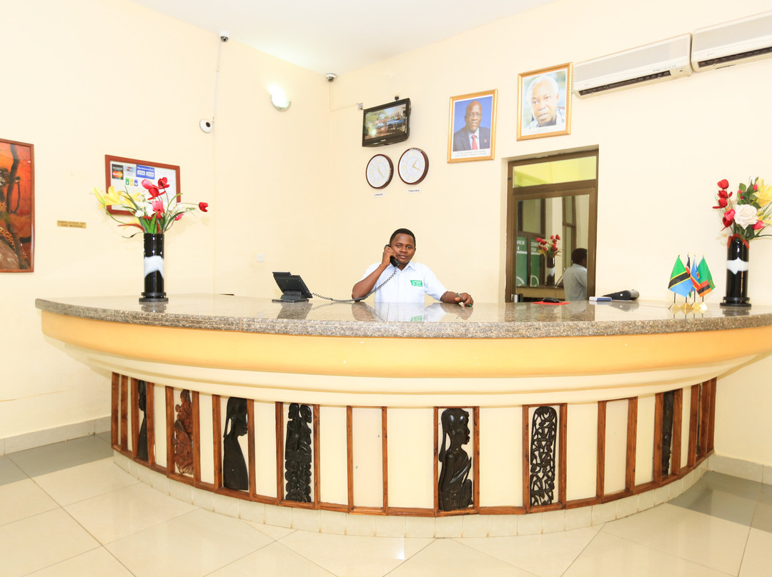 Kingsway Hotel主图