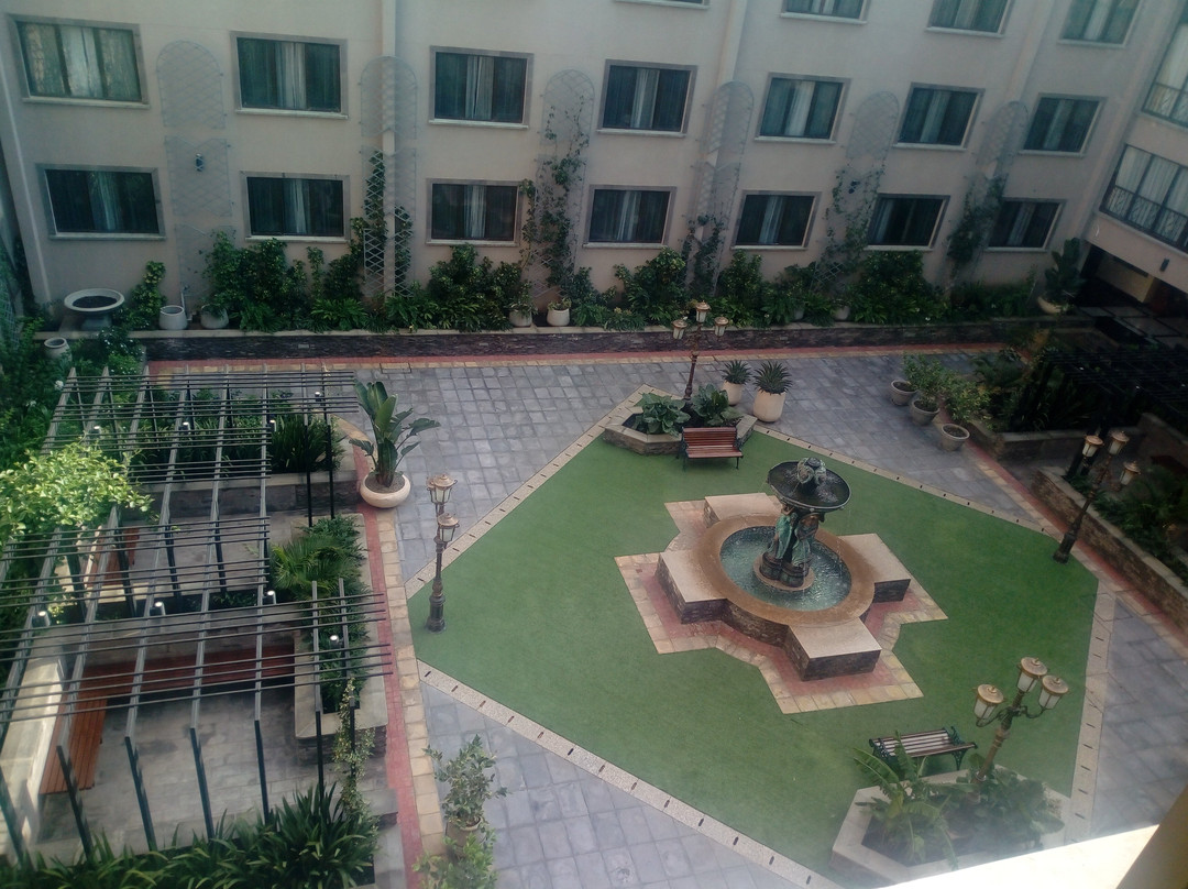 Sarova Woodlands主图