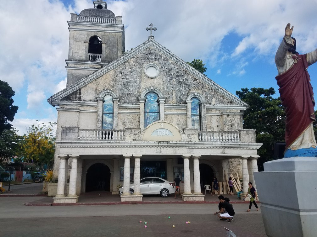 St Francis Xavier Church景点图片