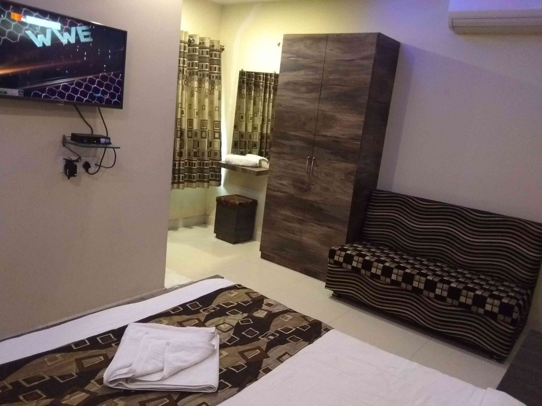 JK Rooms 128 Hotel RR主图