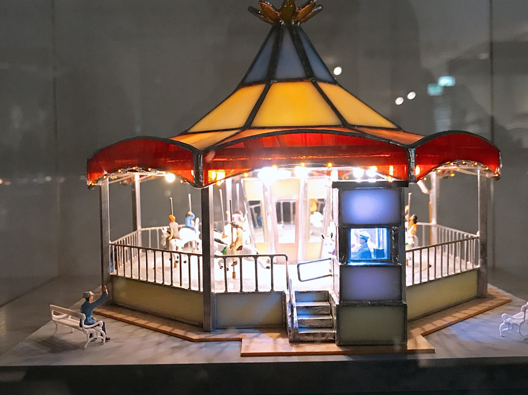 Mikawa Glass Museum景点图片