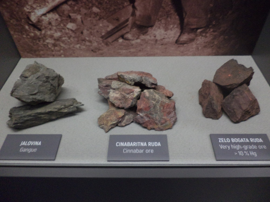 Topilnica Hg Smelting Plant-伊德里亚必去景点