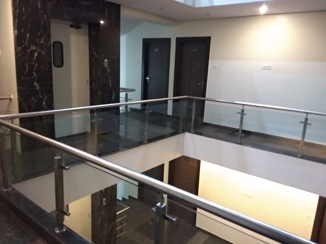 JK Rooms 121 Hotel Shaheen International主图