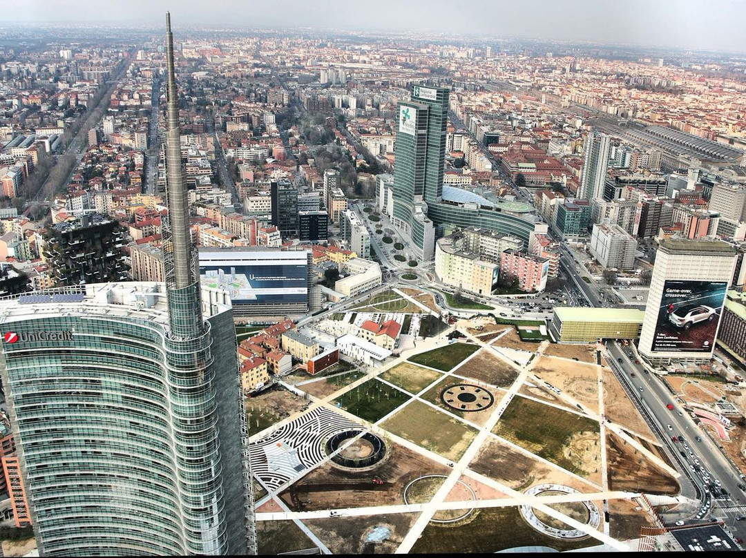 The Vertical Tour-米兰必去景点