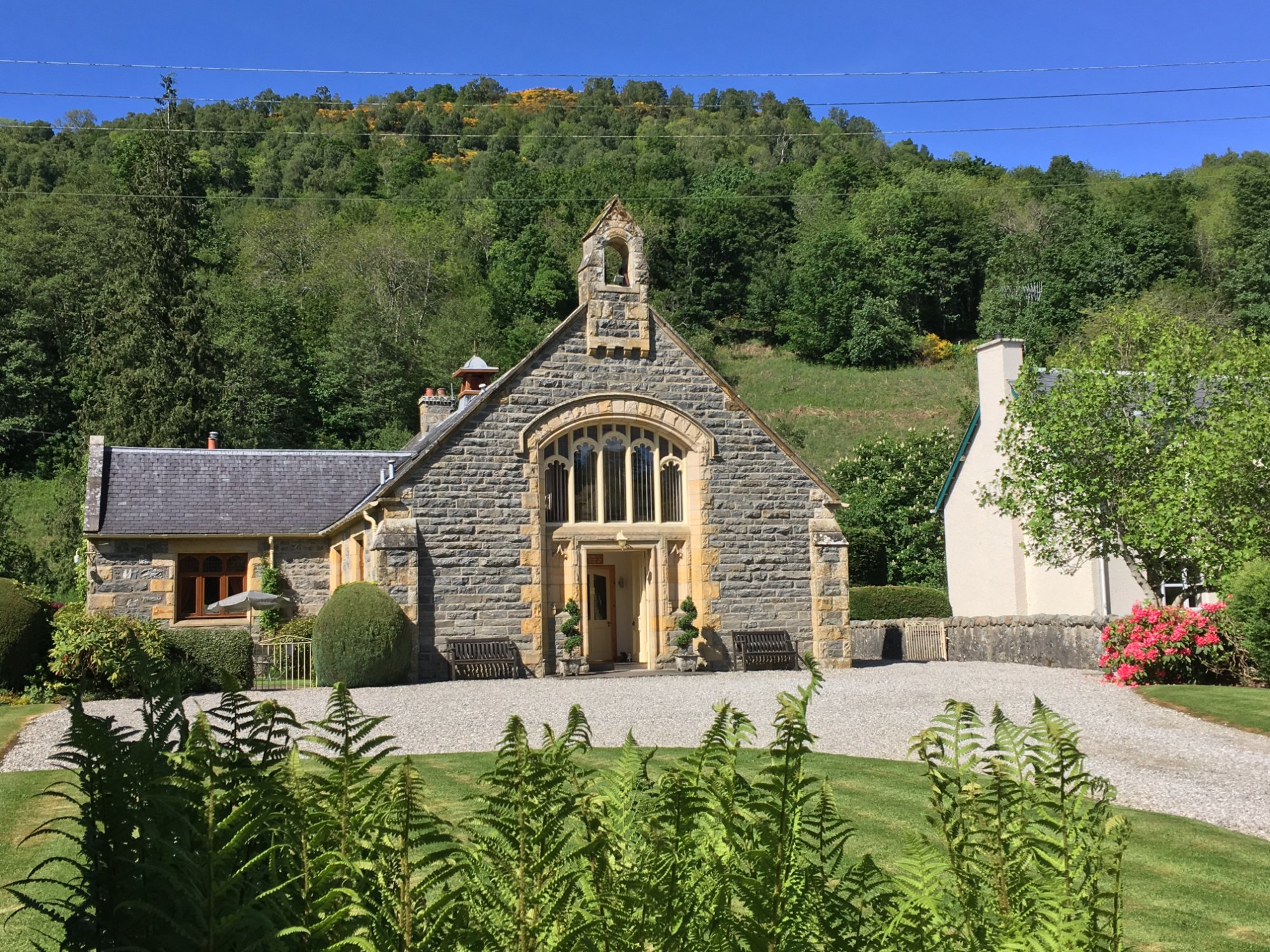 Glenkirk Loch Ness B and B-官方