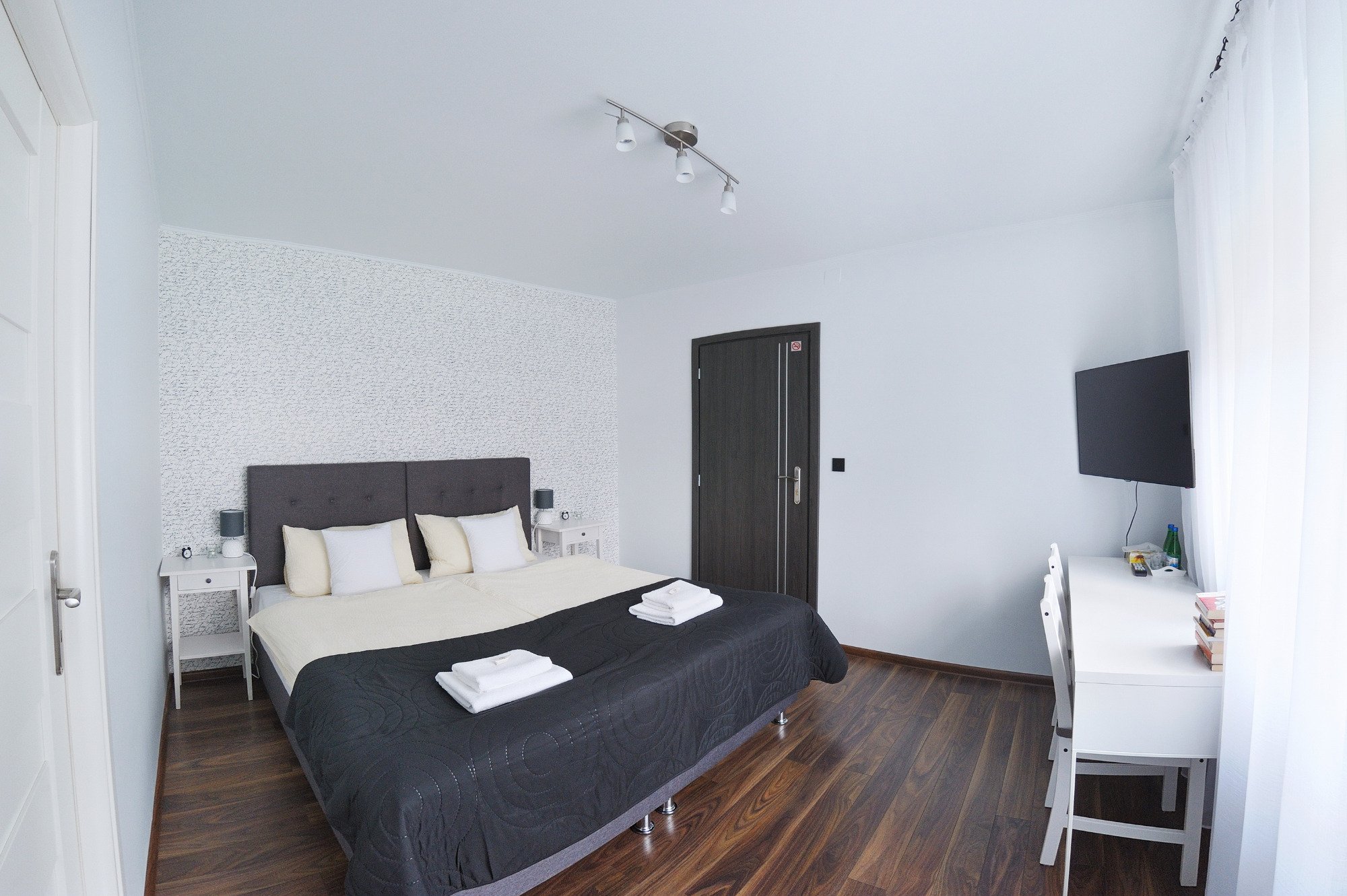 7th Room Guest House-官方