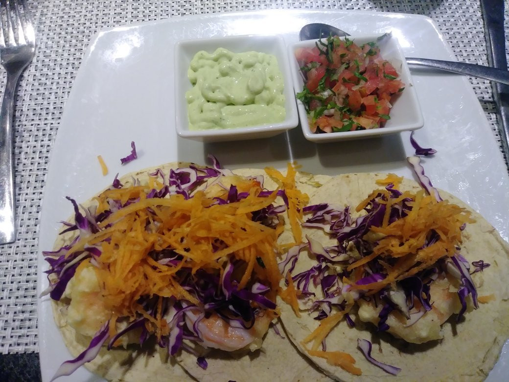 Villa de Reyes餐馆和美食-The Hub Food & Drinks