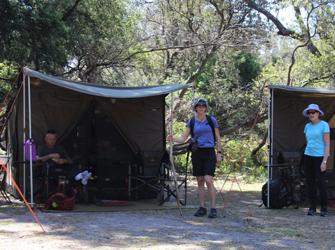 Light to Light Transfers-Kiah必去景点