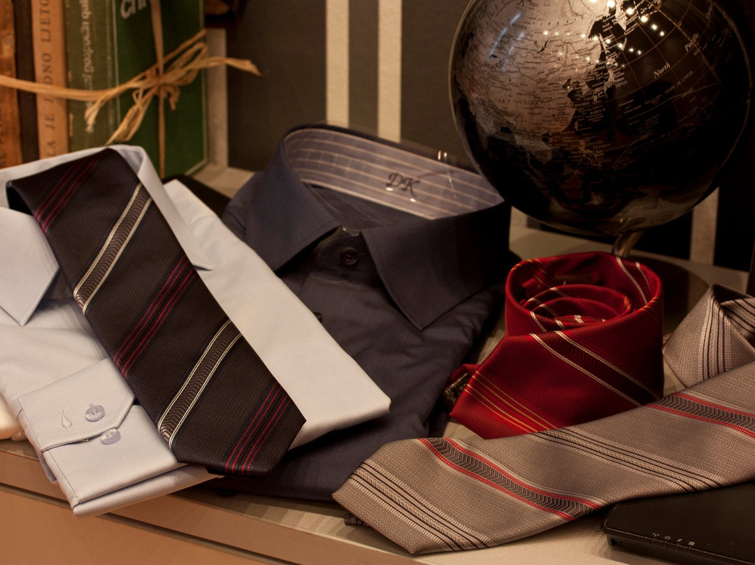 Croata Oktogon - Traditional Neckties-萨格勒布必去景点