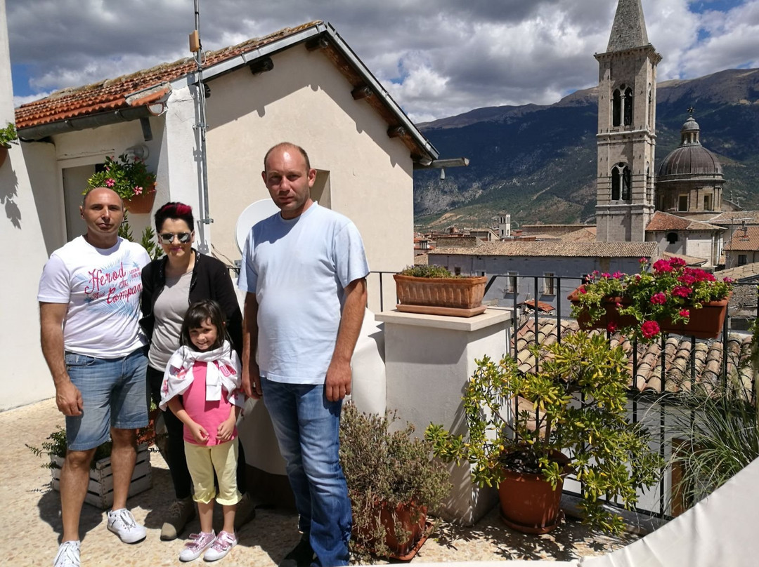 Servizi Turistici Sulmona-苏尔莫纳必去景点