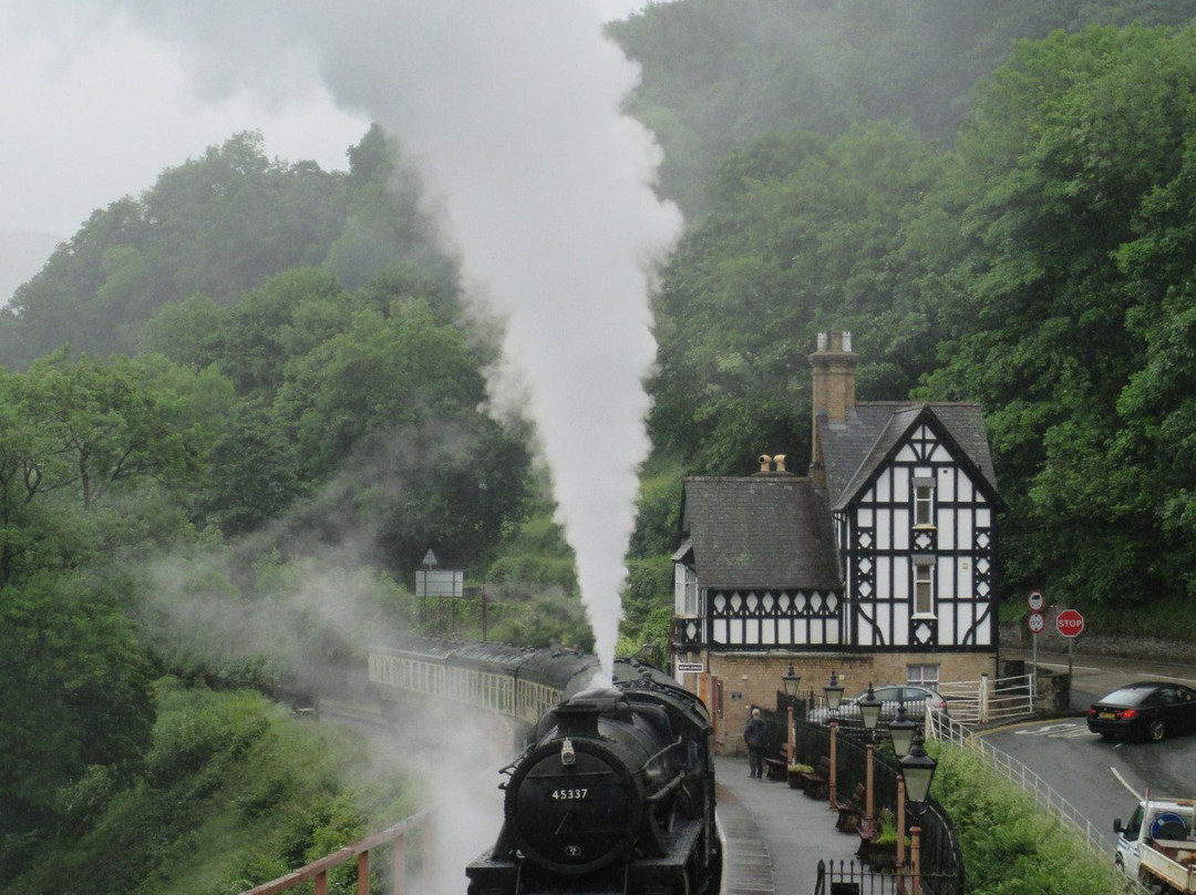 Berwyn Railway Station景点图片
