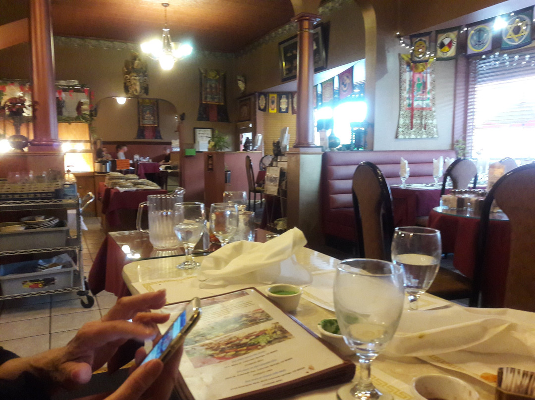 Everest Nepal Restaurant