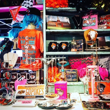 Rhinestone Cowgirl-斯蒂尔沃特必去景点