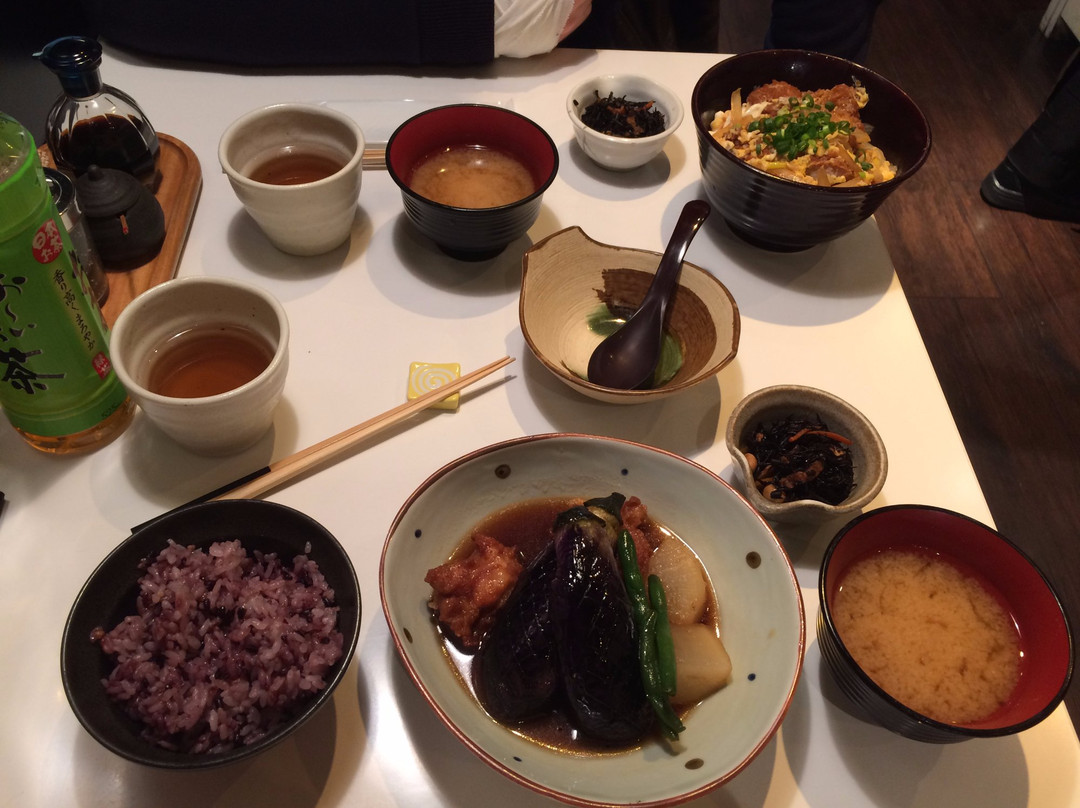 手しおごはん 玄 中野坂上店