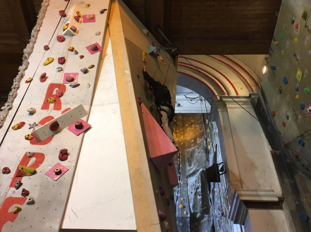 Rope Race Climbing Centre景点图片