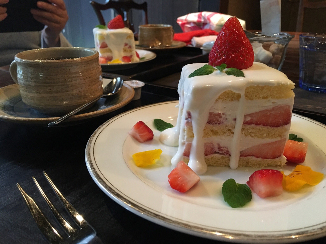 长滨市餐馆和美食-Cafe Kano Shojuan Nagahama Kurokabe
