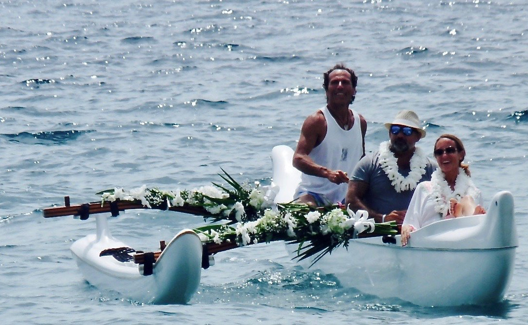 Tahitian Adventure-戛纳必去景点