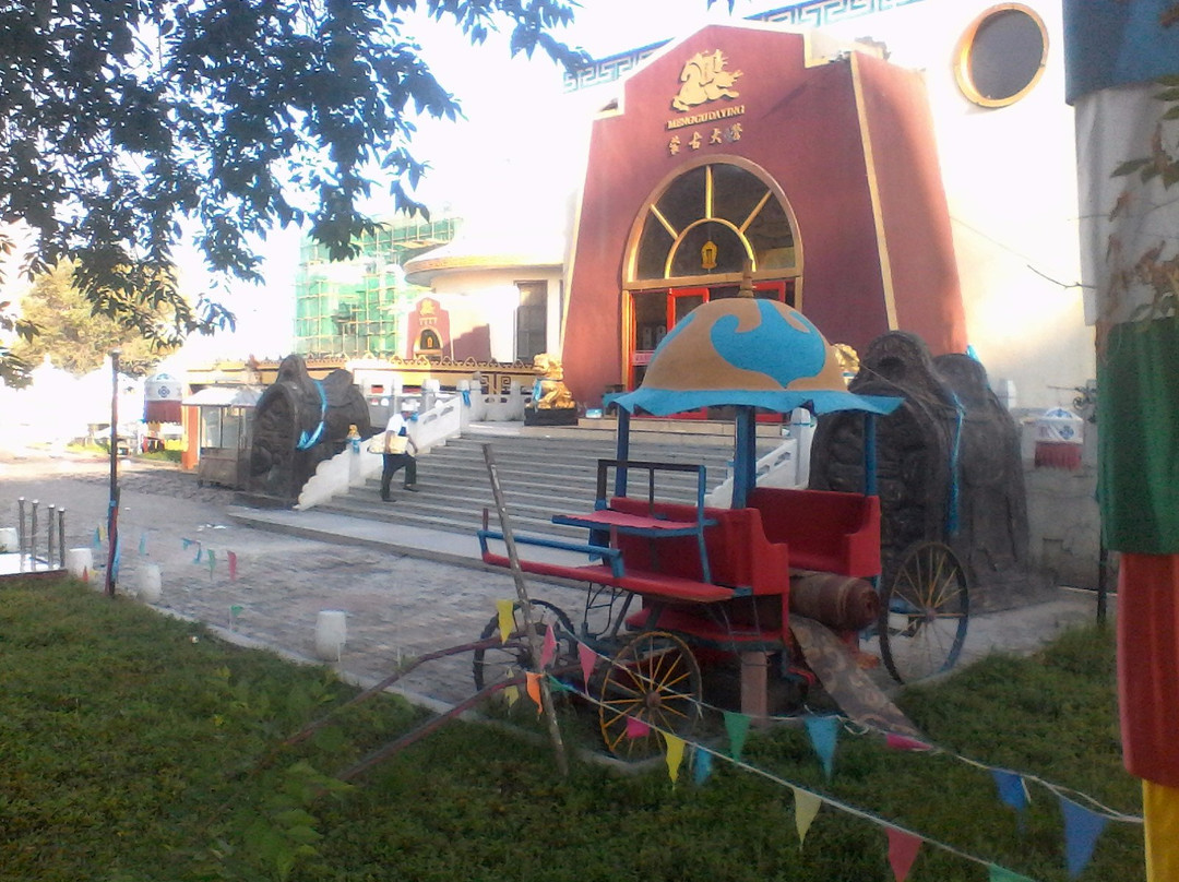 内蒙古赛马场-呼和浩特市必去景点