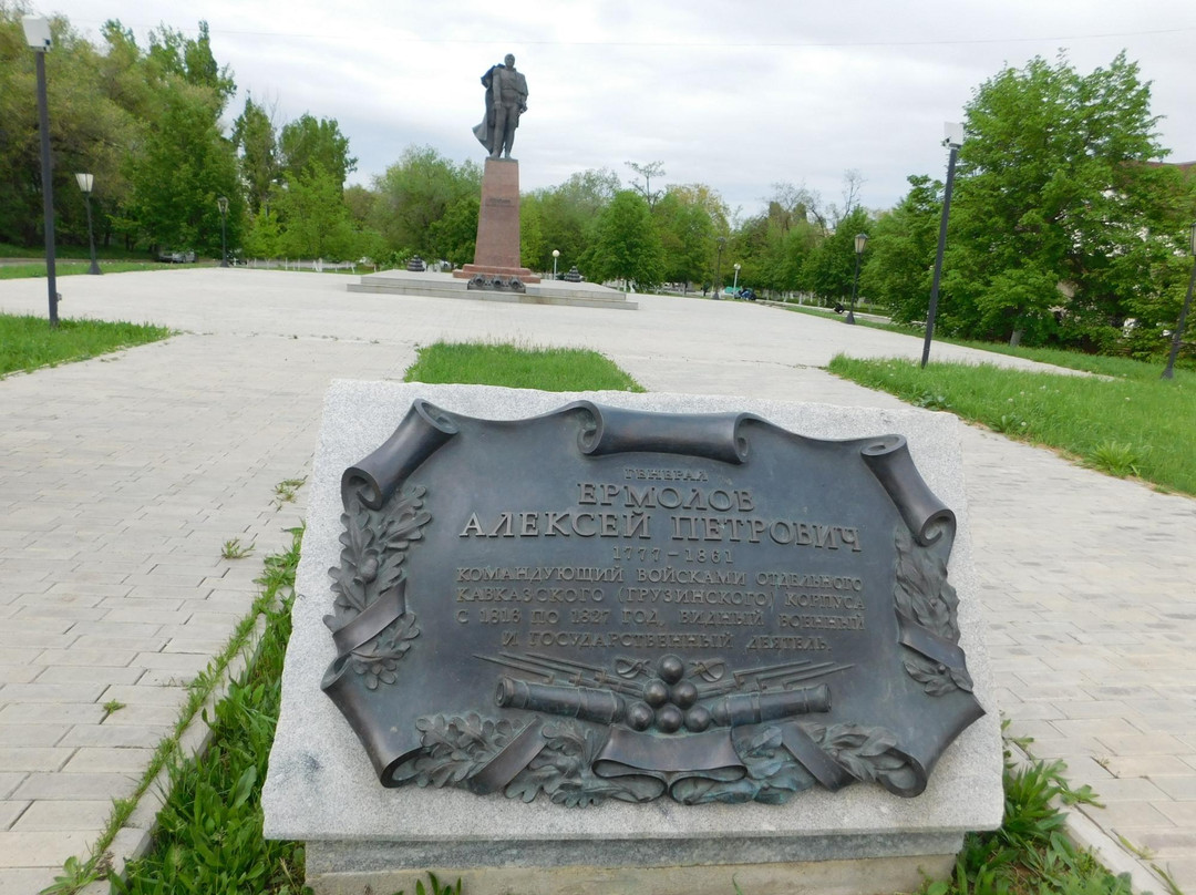 Monument to the General Yermolov景点图片