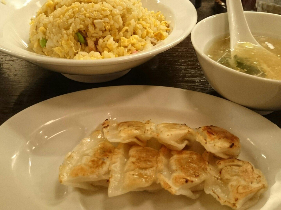 餃子と中華の 豆点
