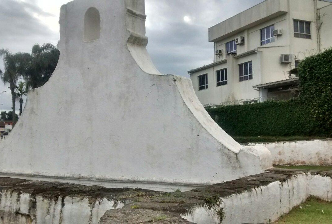 Fonte Velha ou Fontinha-巴拉那瓜必去景点