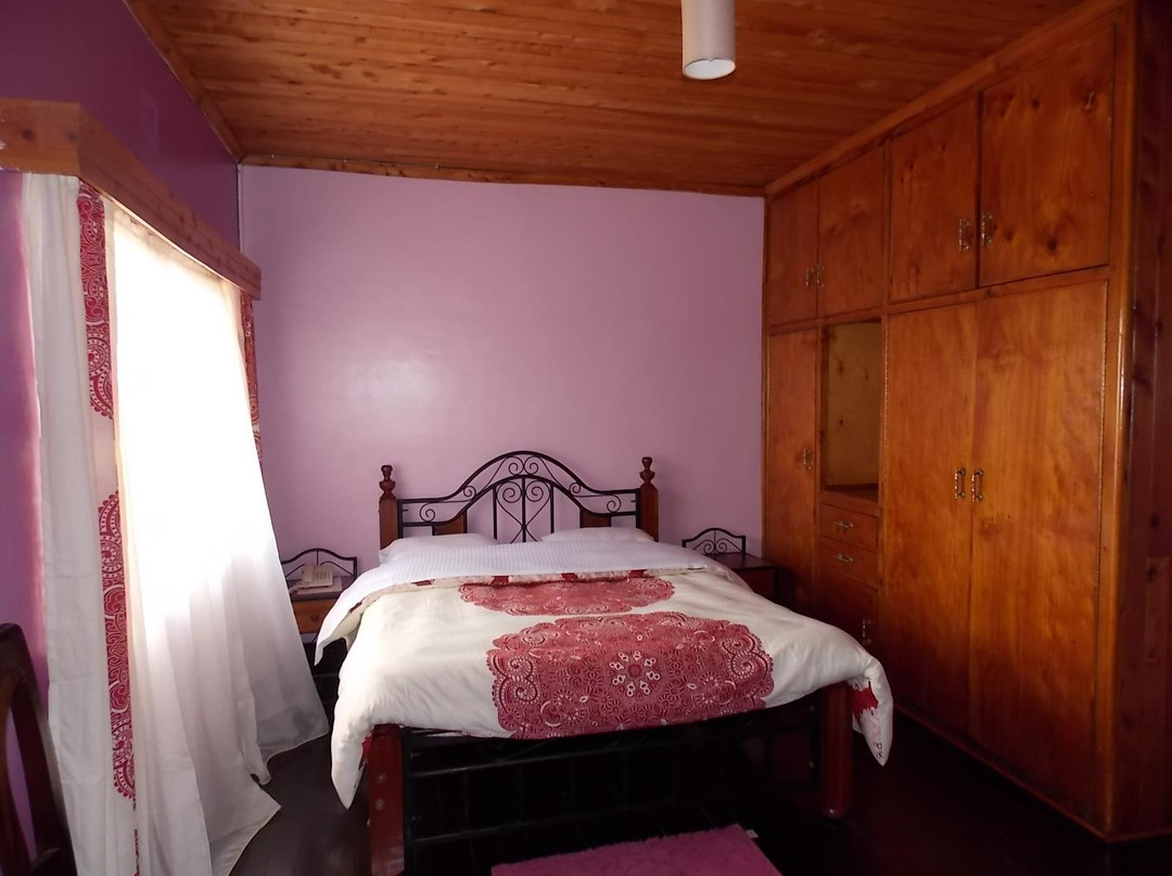 Kikuyu酒店住宿-Mount Pleasant Old Lake Inn