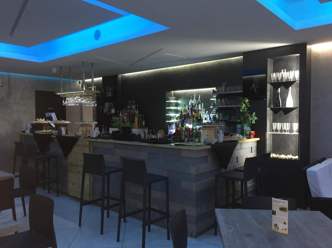 Cacharra Lounge Drink-Floridia必去景点