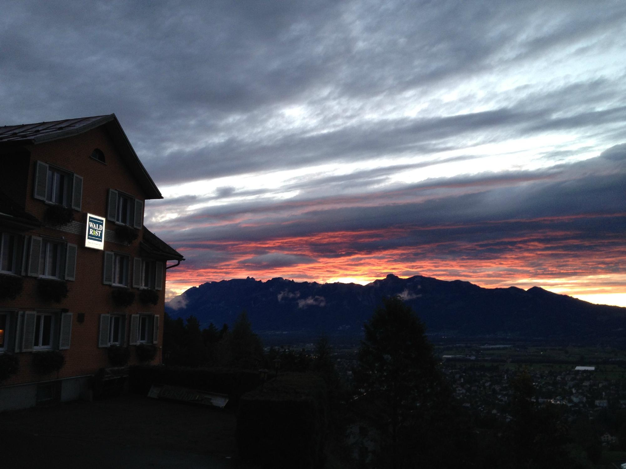 Waldrast Bed & Breakfast.-官方