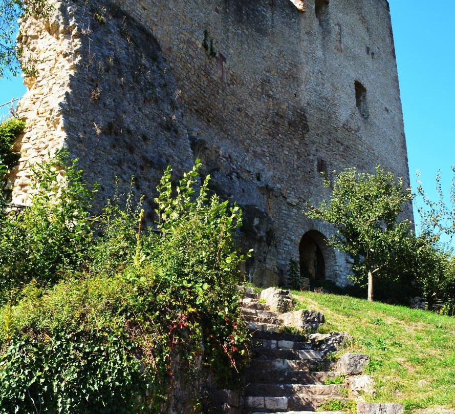 Burgruine Landeck-埃门丁根必去景点