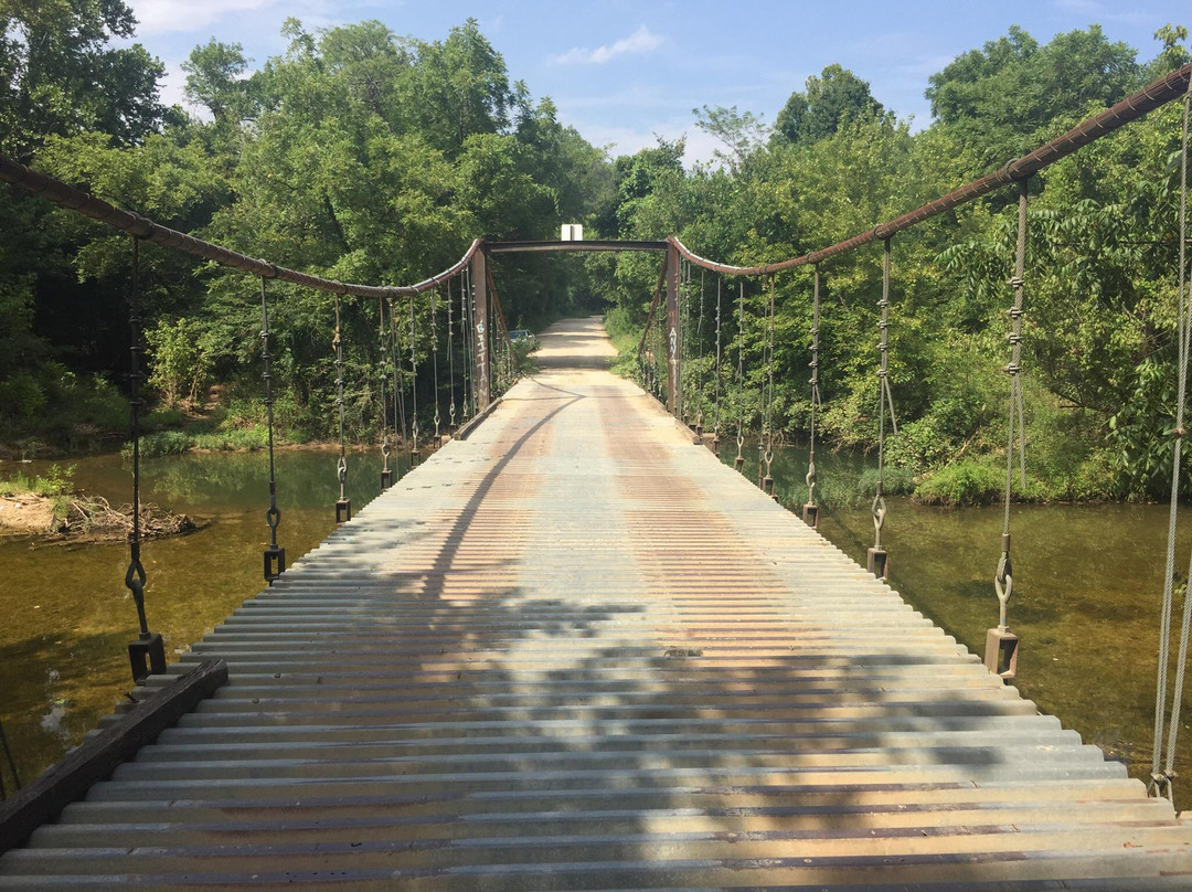 Swinging Bridge-Brumley必去景点