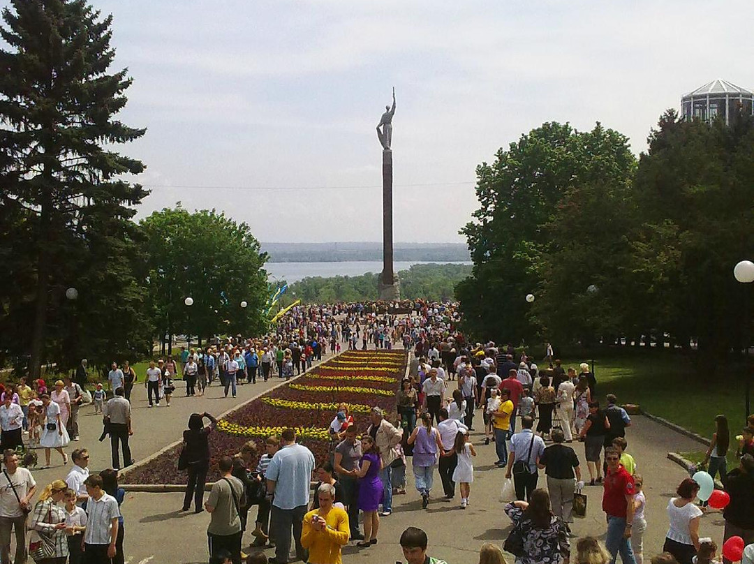 Eternal Glory Memorial景点图片