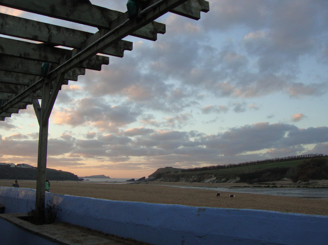 Porth Beach景点图片