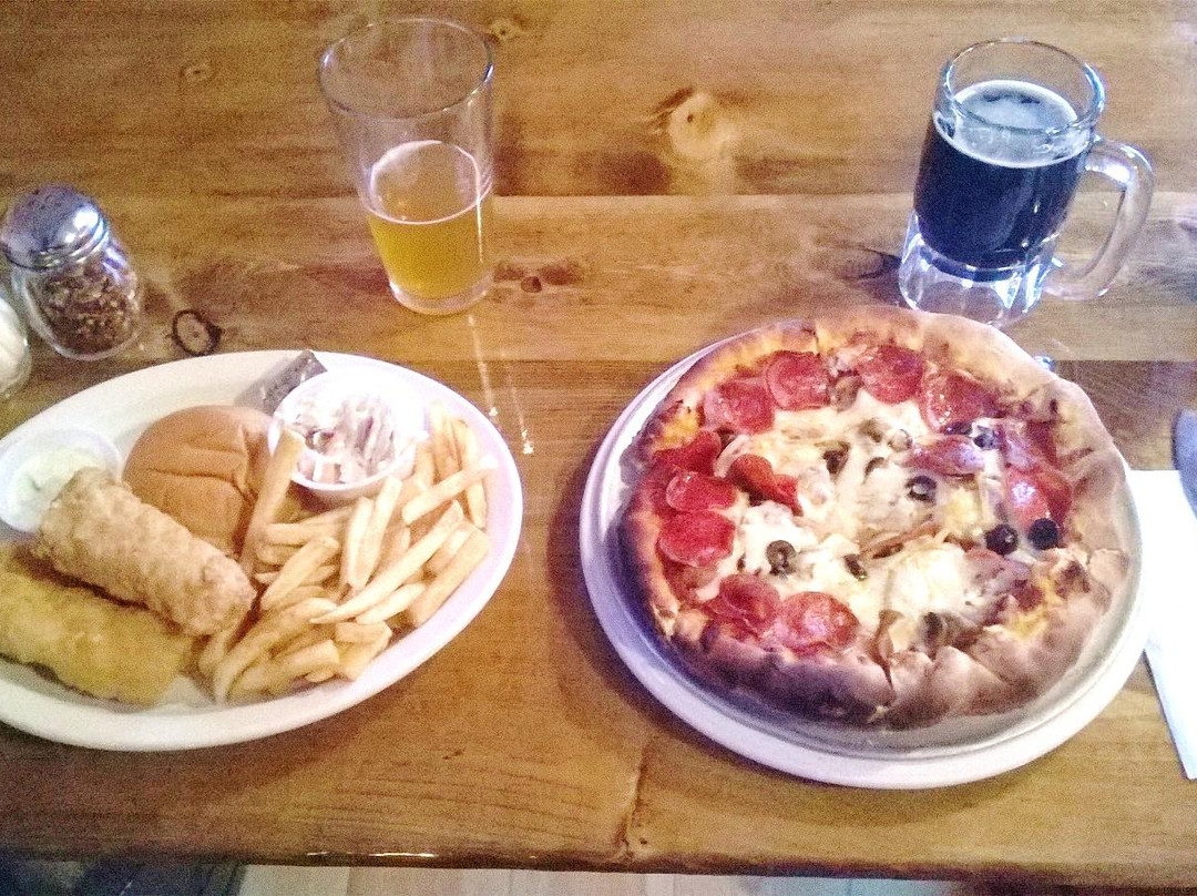 Milton餐馆和美食-Klig's Union Depot Pub & Eatery