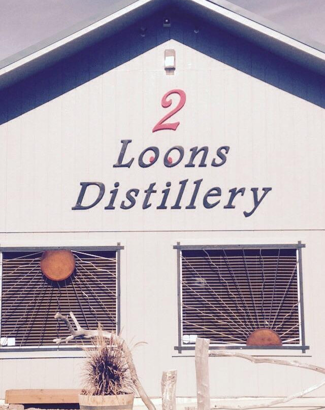 2 Loons Distillery景点图片