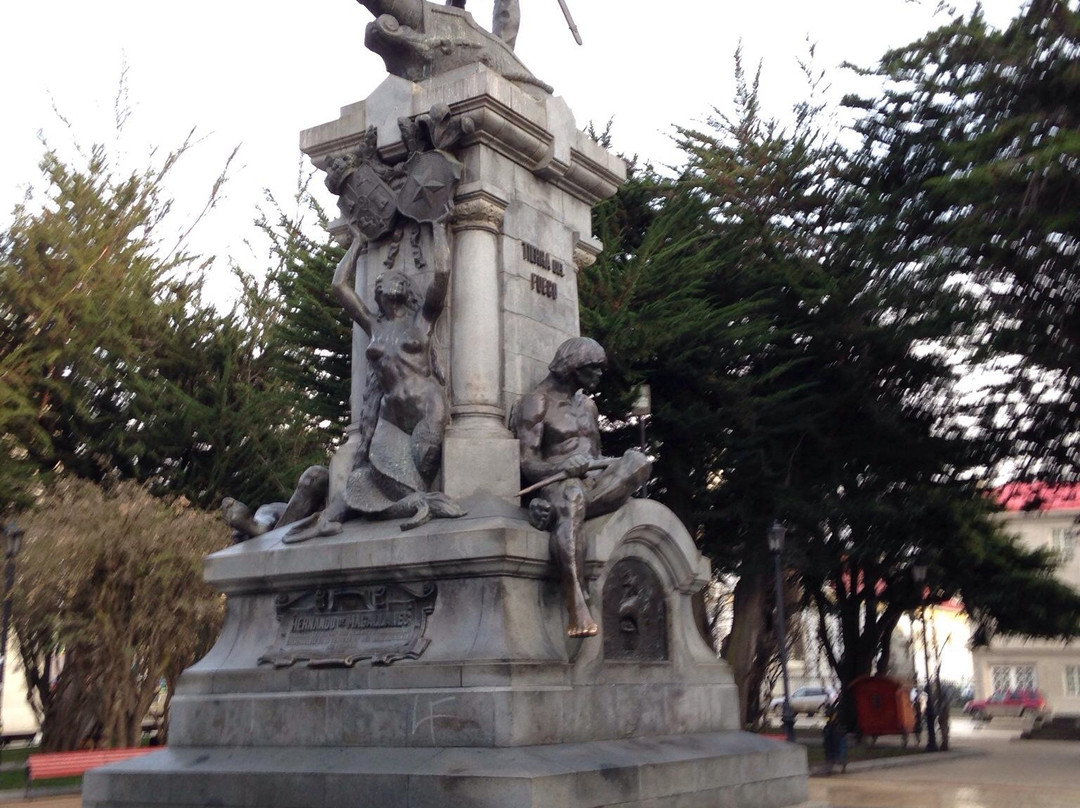 Plaza Muñoz Gamero-蓬塔阿雷纳斯必去景点